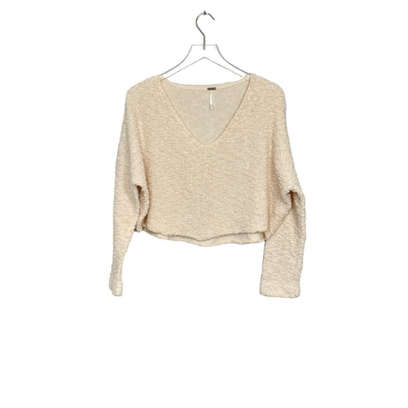 Free People Ivory/Cream Bouclé V Neck Crop Top High Low Hem Boxy Fit Size S - Picture 7 of 14